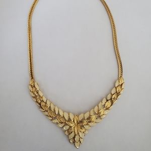 COPY - Trifari Vintage Enamel gilt leaf Necklace